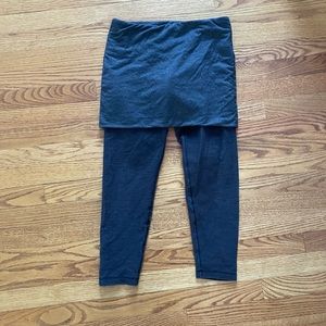Lululemon skirted leggings size 6